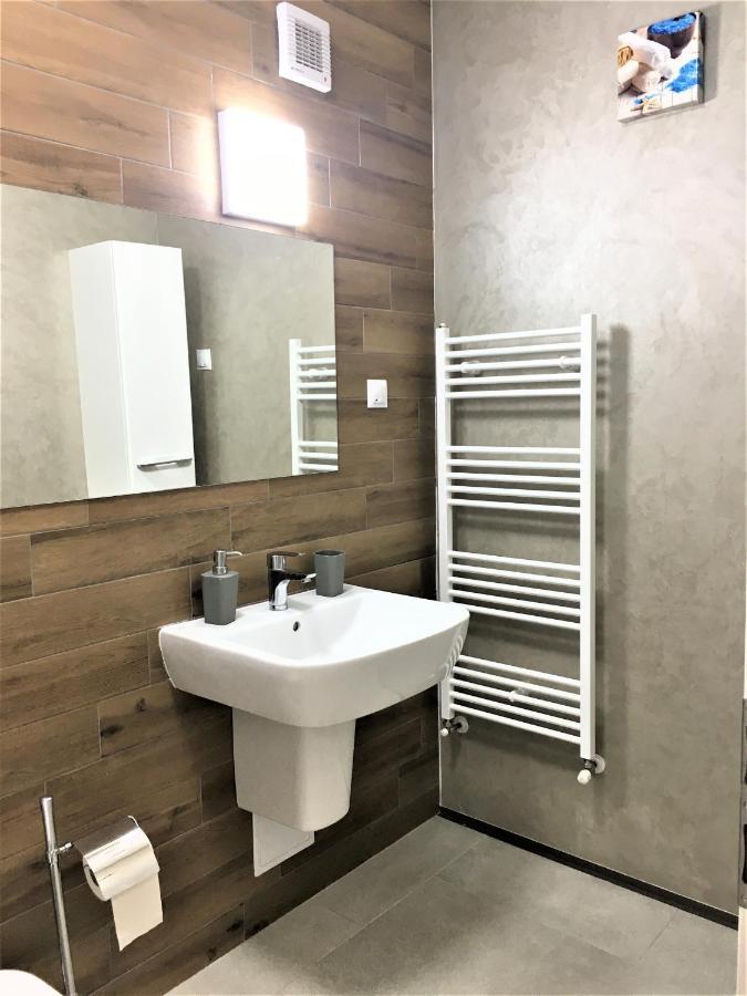 Apartamento Mountain View Escape Braşov Exterior foto